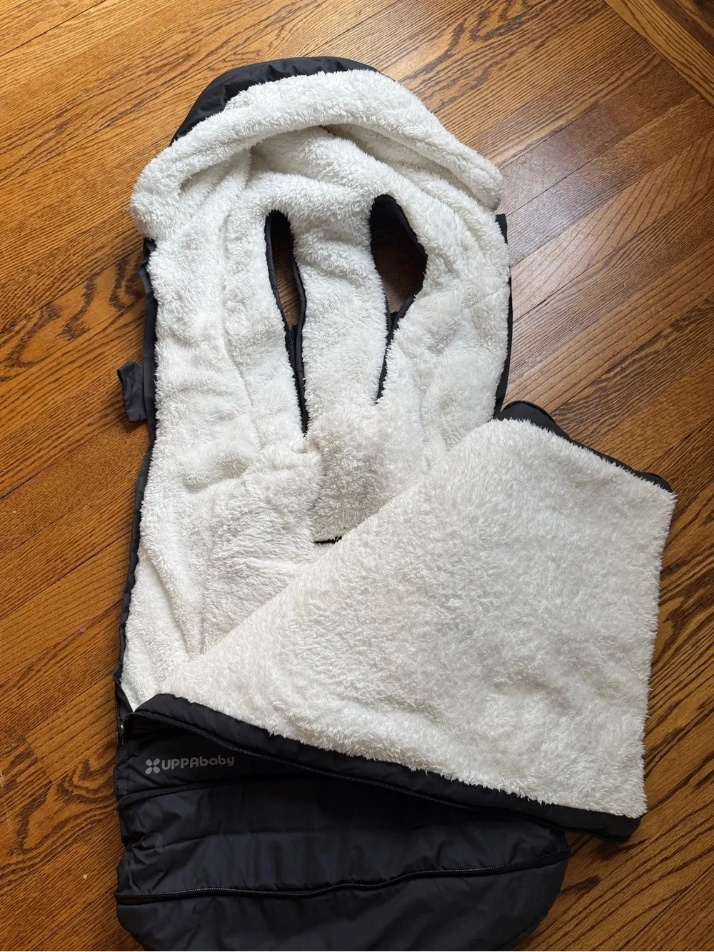 UPPAbaby CozyGanoosh Stroller Footmuff Black Sherpa Lined Winter Bunting Bag